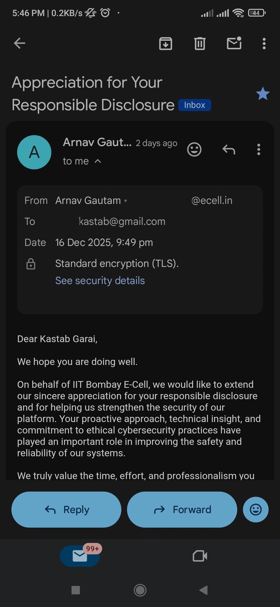 Descriptive alt text